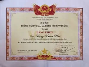 Bằng khen doanh nhân tiêu biểu địa phương